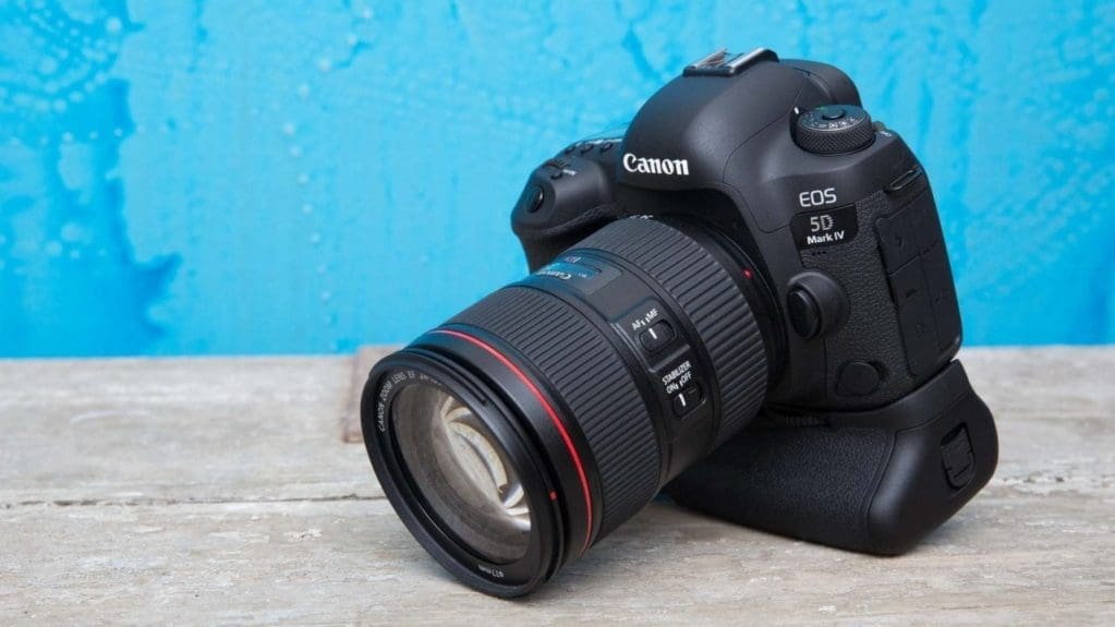 Canon 5D Mark IV with batterygrip