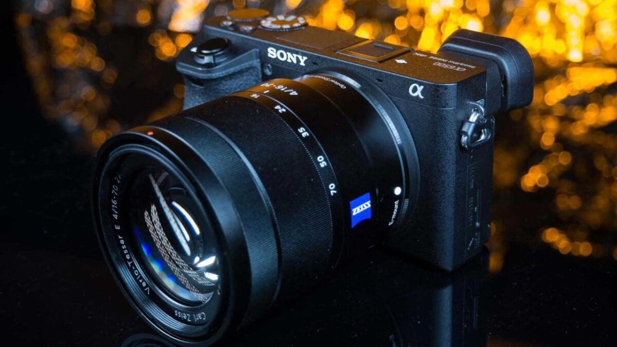 Sony A6500 vs. A7II comparison - Which one is the smarter choice?