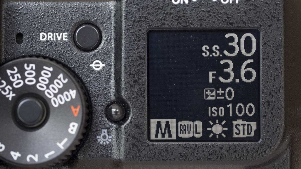 Fuji GFX 50S Review secondary screen