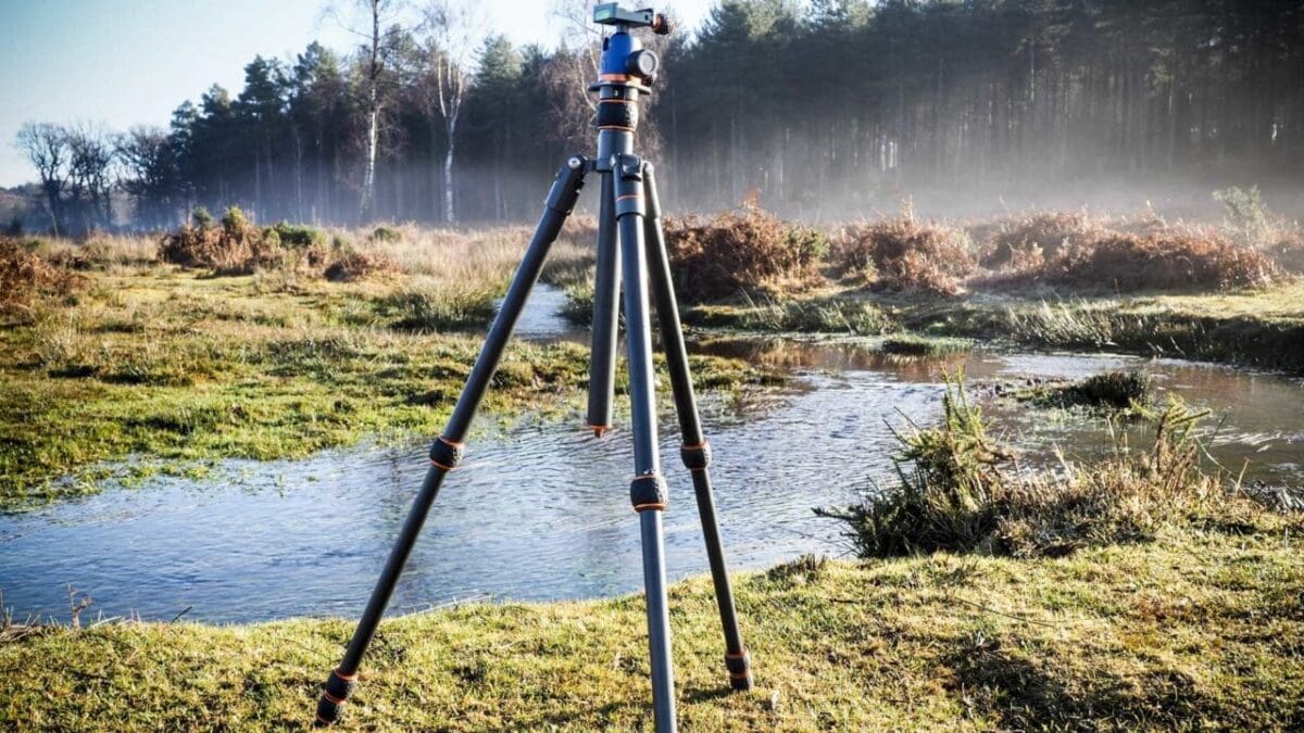 How to set up a tripod for photography
