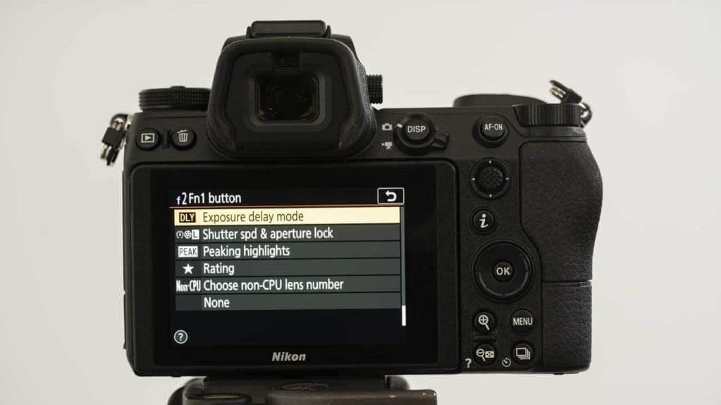 How do you customise the Nikon Z 6 and Z 7?