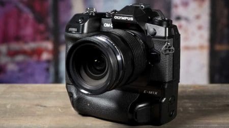 Olympus OM-D E-M1X review