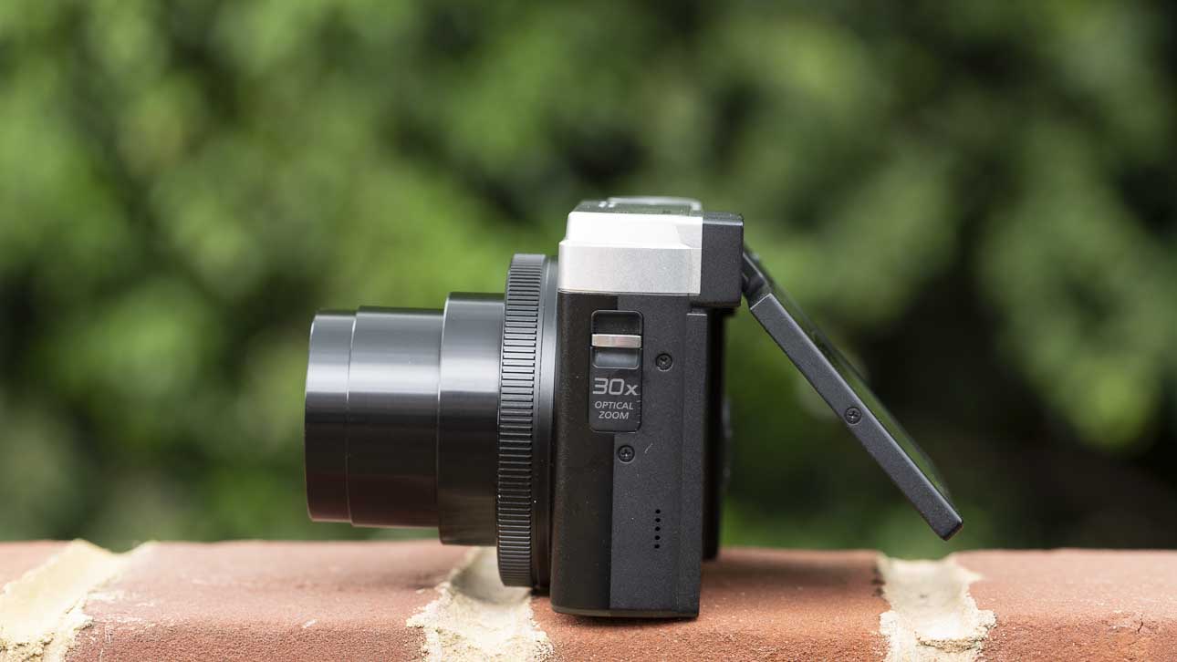 Regenjas Afzonderlijk binding Panasonic Lumix ZS80 / TZ95 Review - Camera Jabber