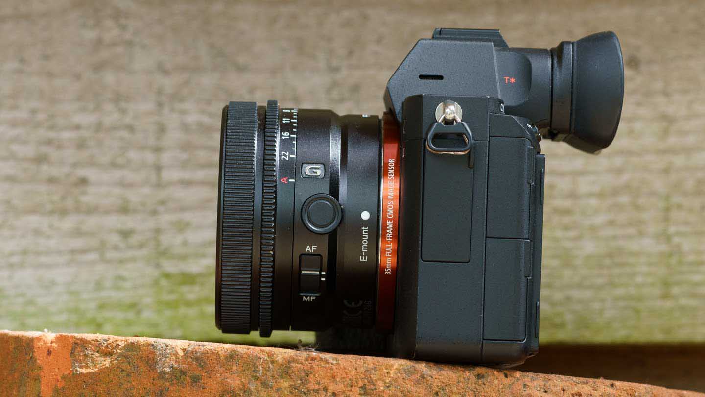 FE24mm f2.8 G SEL24F28G - レンズ(単焦点)