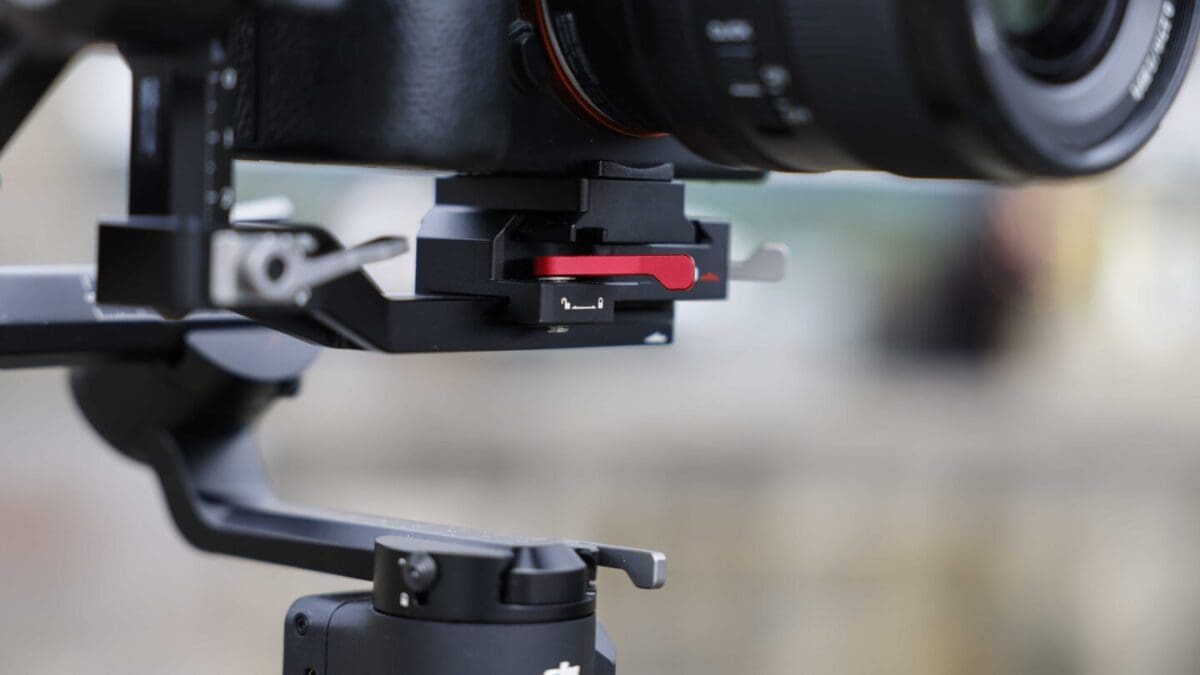 DJI RS3 Mini Review  A Good Stabilizer For Mirrorless Cameras