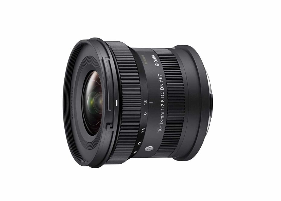 Sigma has announced the 10-18mm F2.8 DC DN | Contemporary, price tag £599.99, which claims to be the world's smallest and lightest ultra-wide-angle zoom lens for APS-C cameras.