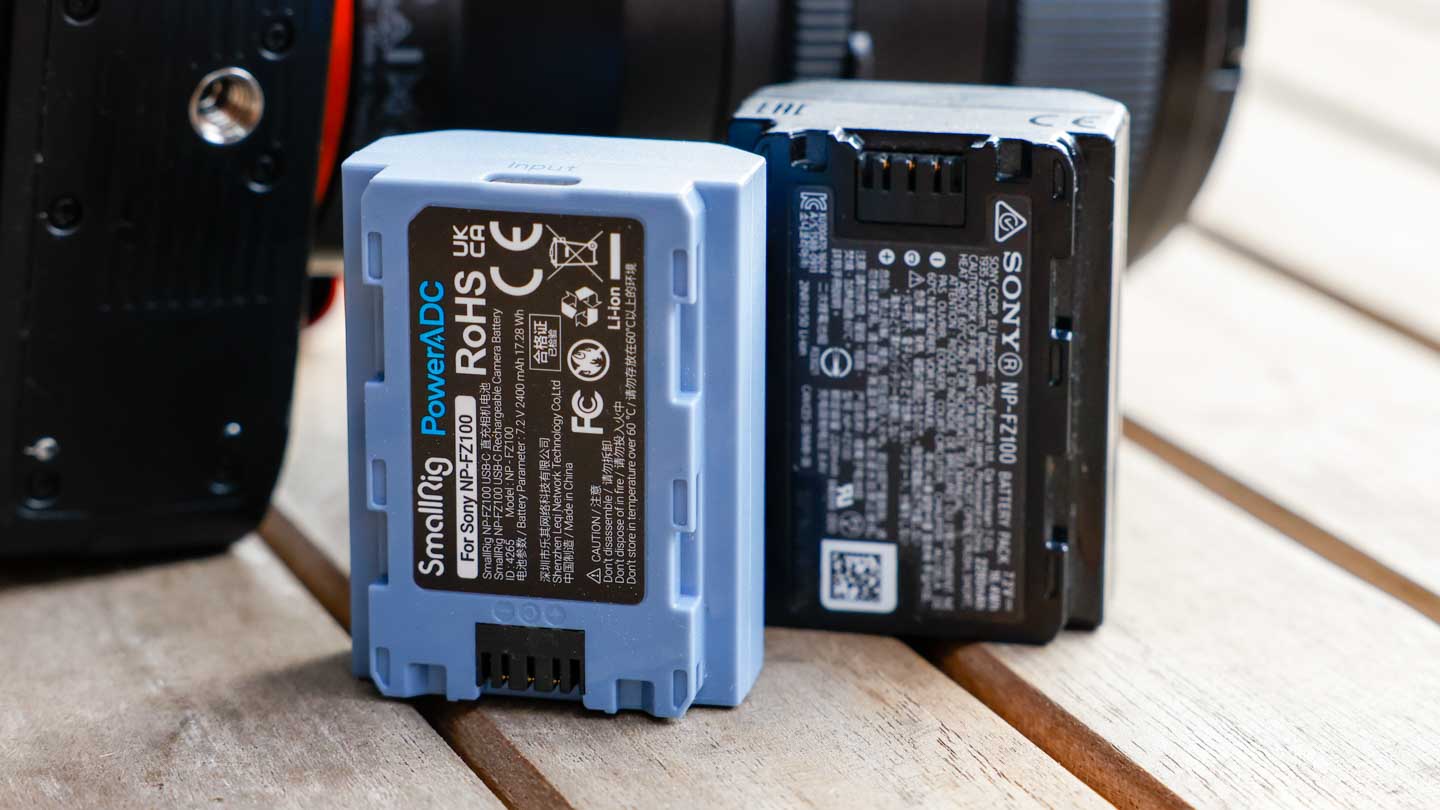 SMALLRIG NP-FZ100 2400mAh Camera Replacement Battery for Sony A7R V, A7 IV,  A7S III, USB-C 2.5H Fast Charging Camera Battery for A7R IV, A7R III, A7