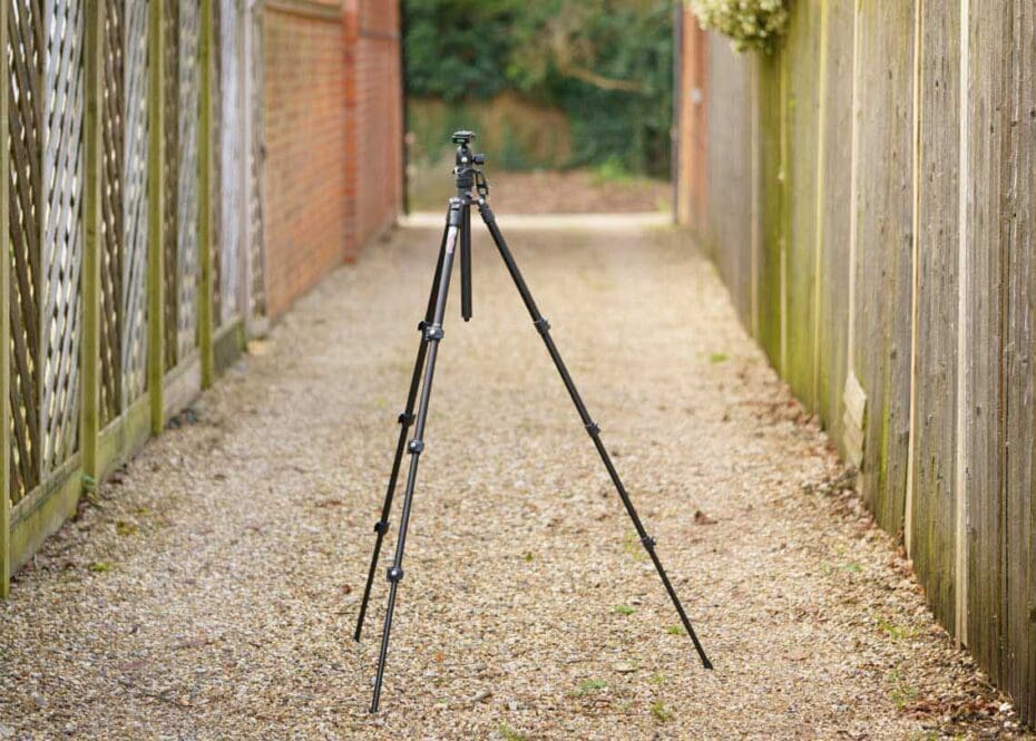 3 Legged Thing Patti 2.0 review - tripod, legs fully extended